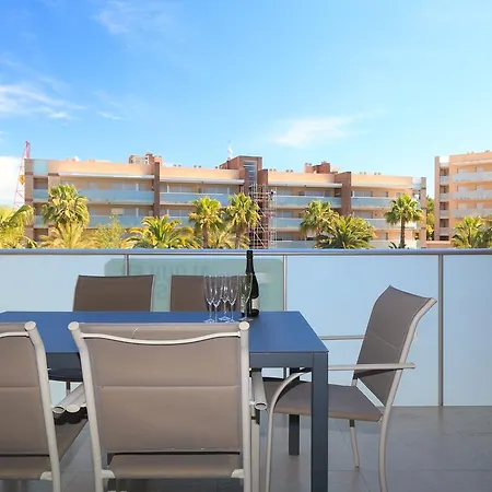Appartement Uhc Aqquaria Family Complex