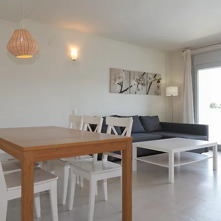 Uhc Aqquaria Family Complex Appartement